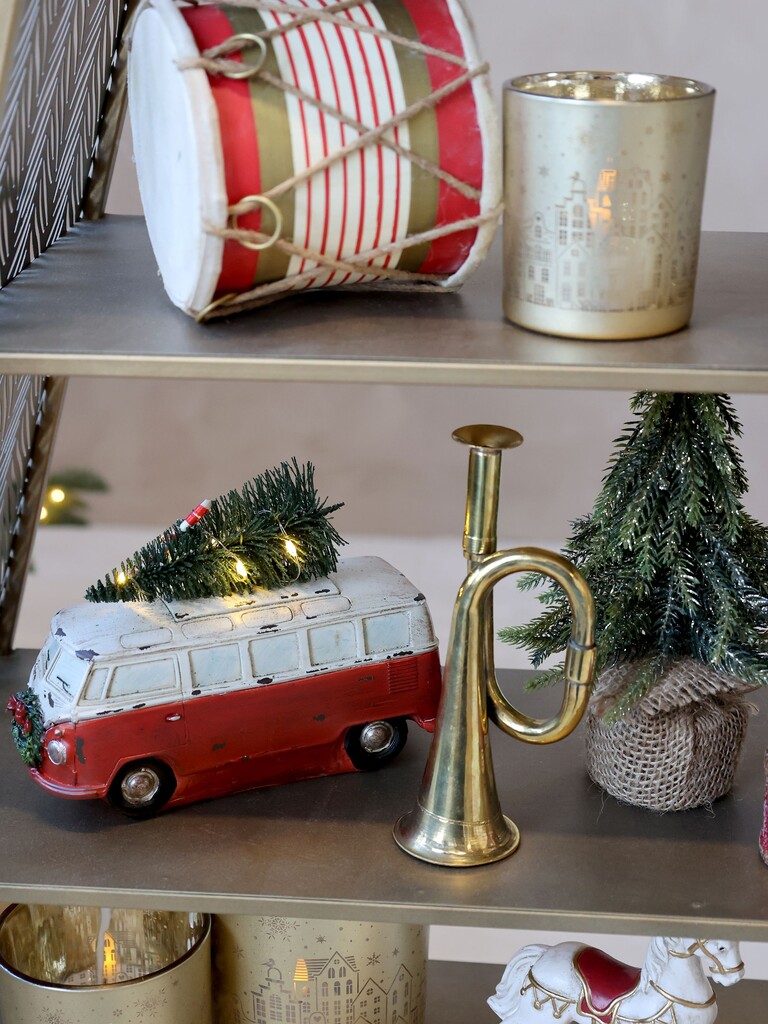 Chic Antique Vintage Bus mit Weihnachtsbaum und LED Preview Image