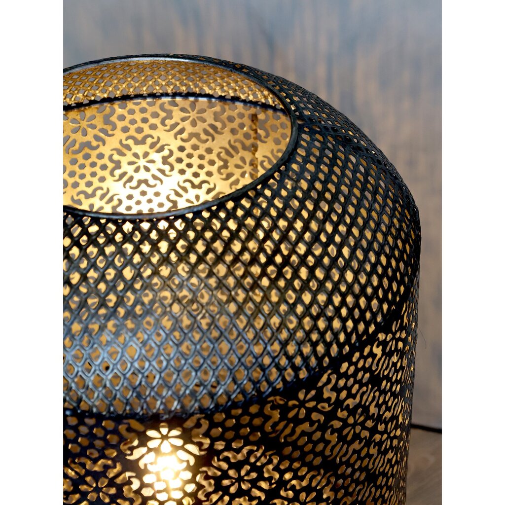 Vire Tischlampe mit Muster
