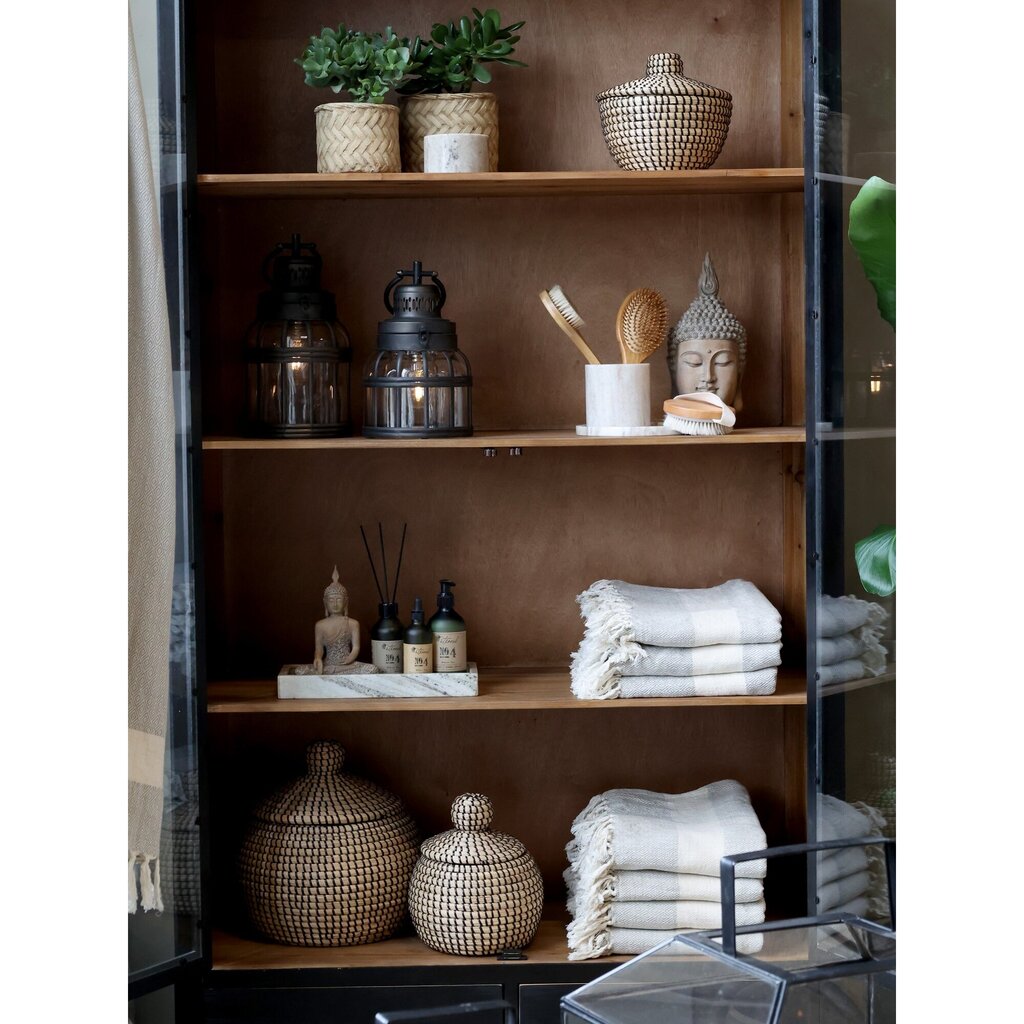 Vitrinenschrank mit Glastüren und Regalböden aus Holz