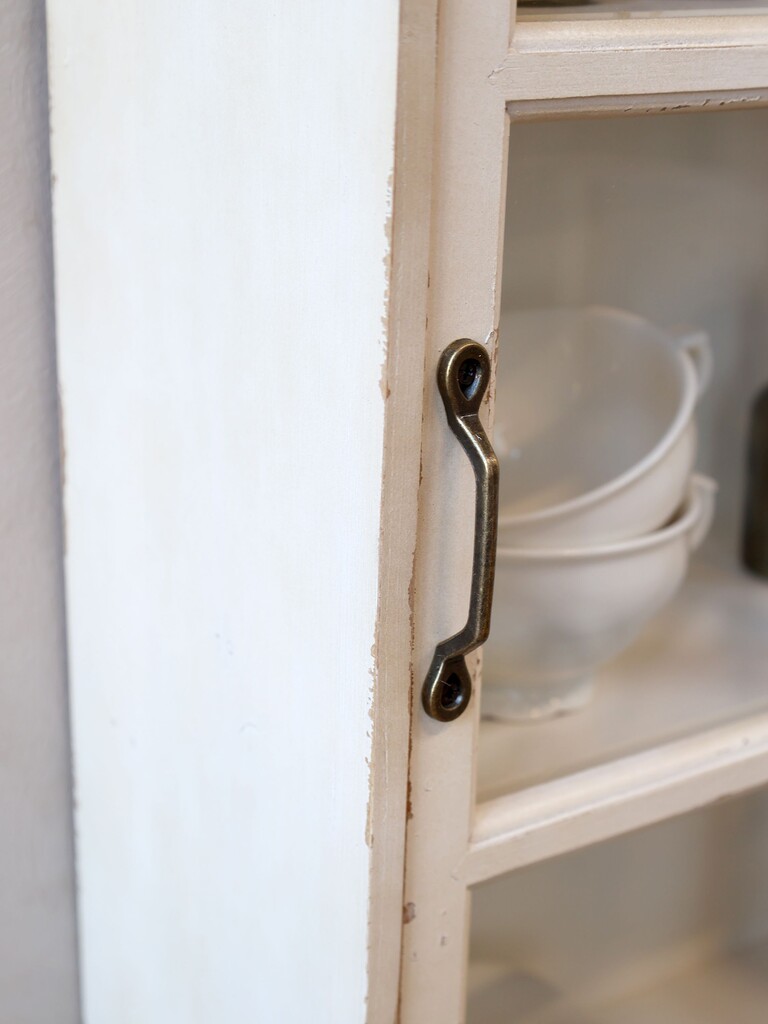 Chic Antique Wandschrank mit Schwebetür Preview Image