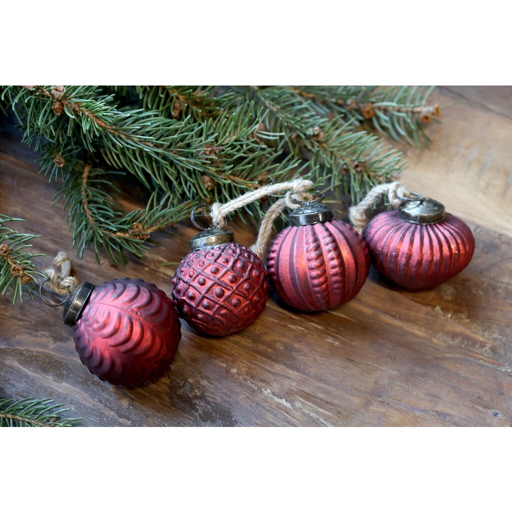 Weihnachtskugeln in einer Schachtel 12er Set