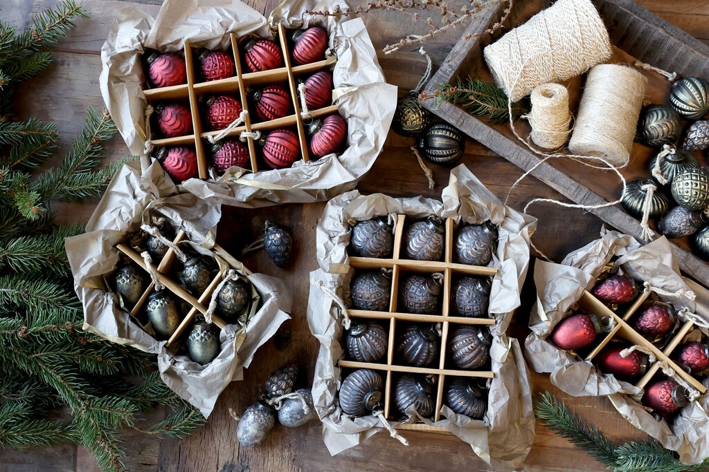 Chic Antique Weihnachtskugeln in einer Schachtel 12er Set Preview Image