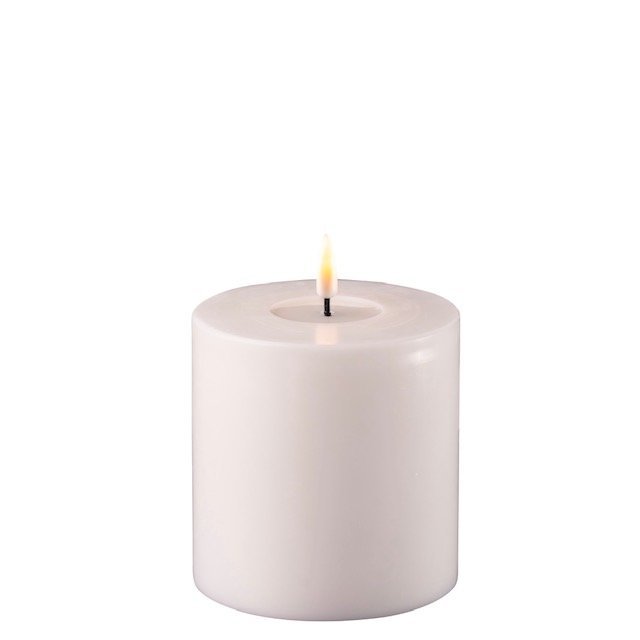 LED Stumpenkerze Real Flame weiß