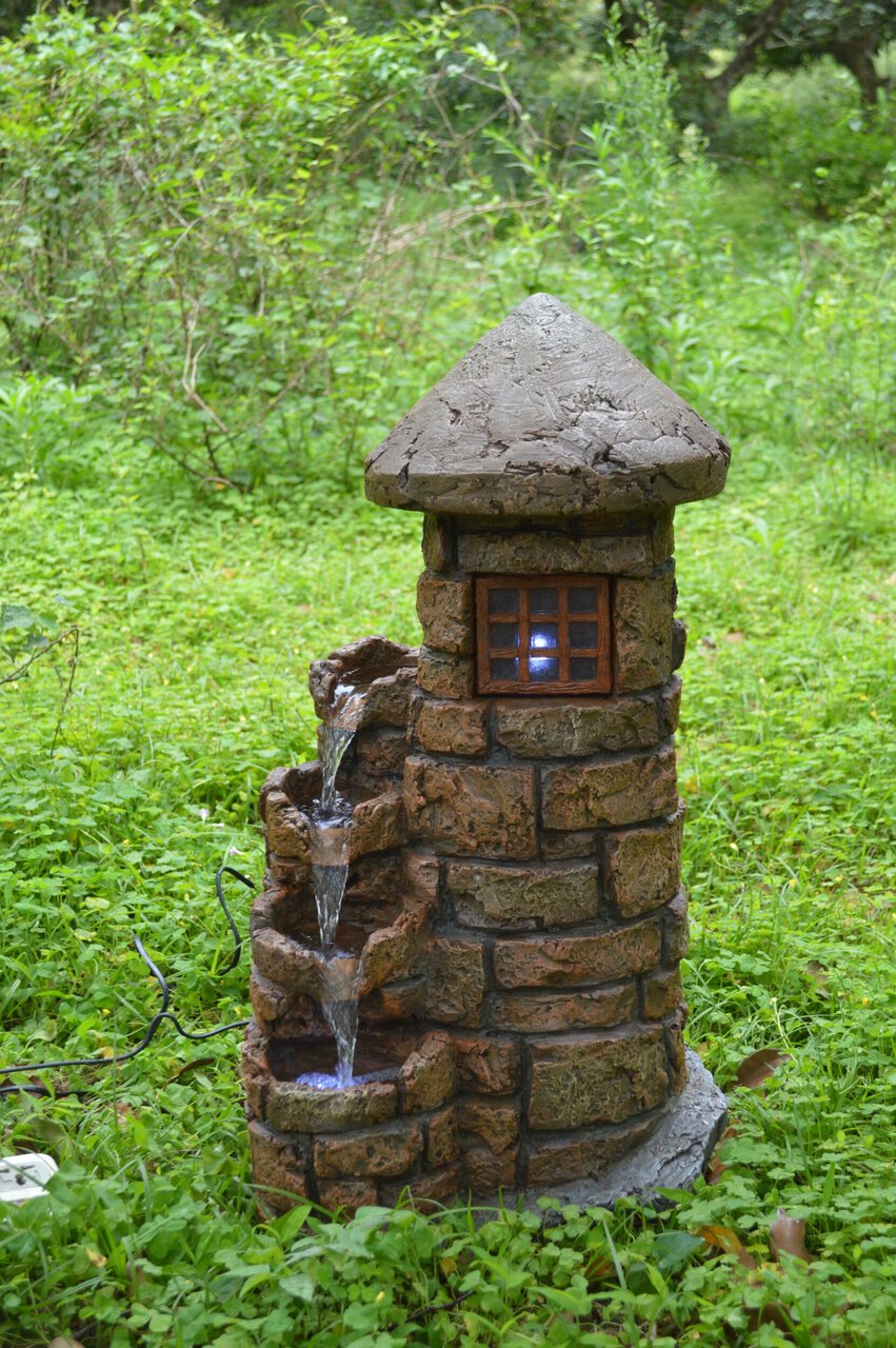 Brunnen HADES in Stein-Optik