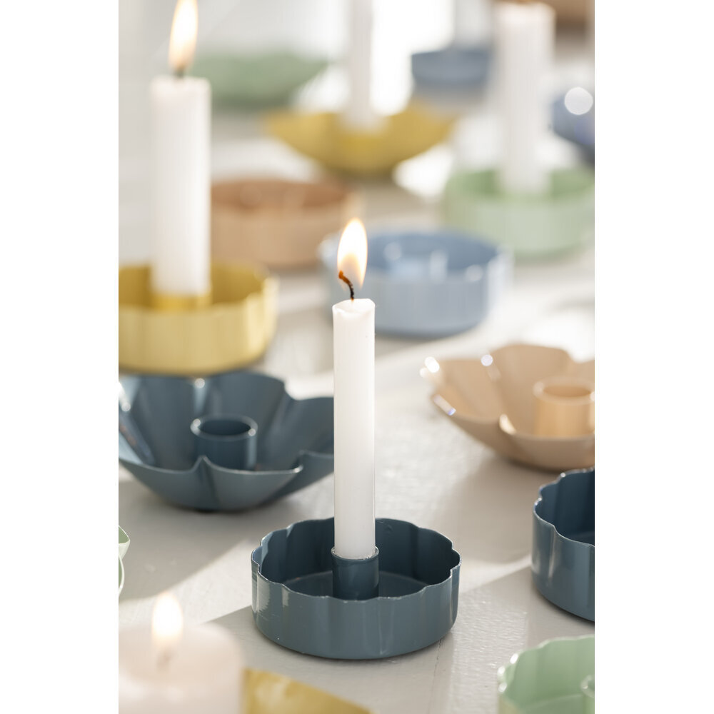 IB Laursen Kerzenhalter für dünne Kerze gewellte Kante Preview Image