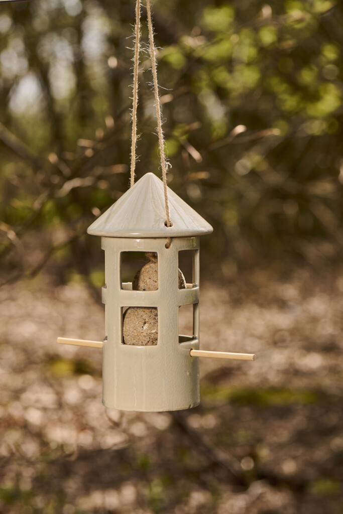 IB Laursen Vogelfutterhaus zum Hängen aus Keramik Preview Image