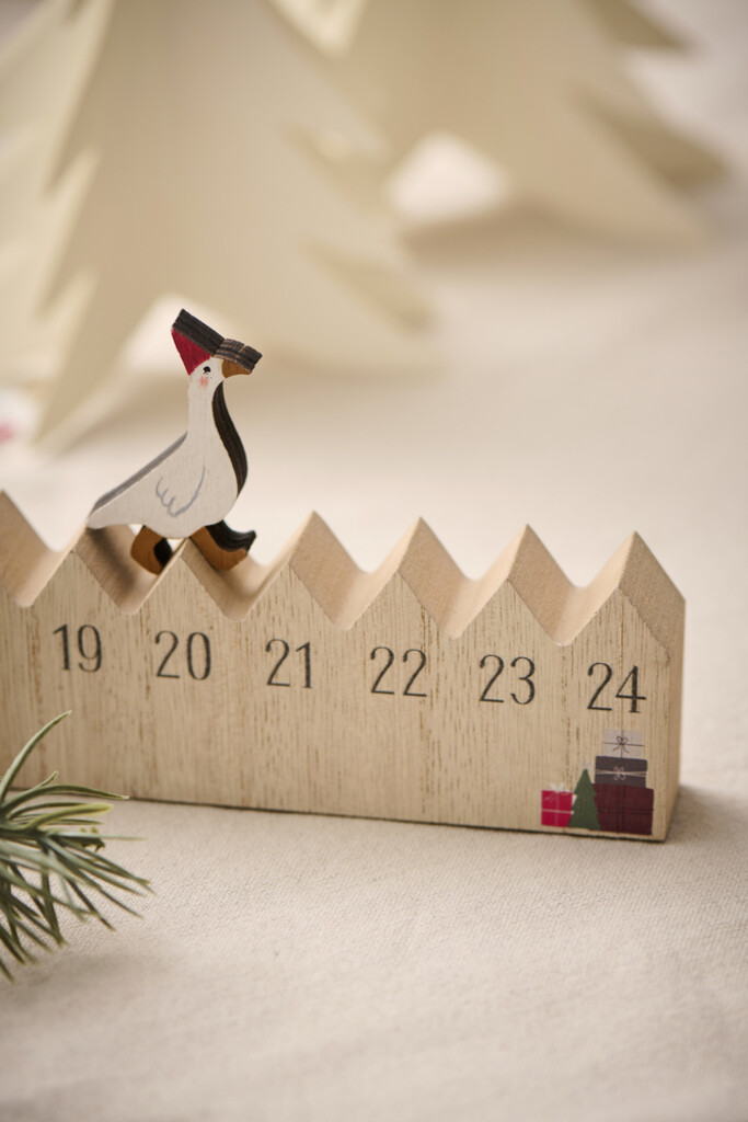 IB Laursen Weihnachtskalender 1-24 aus Holz Preview Image