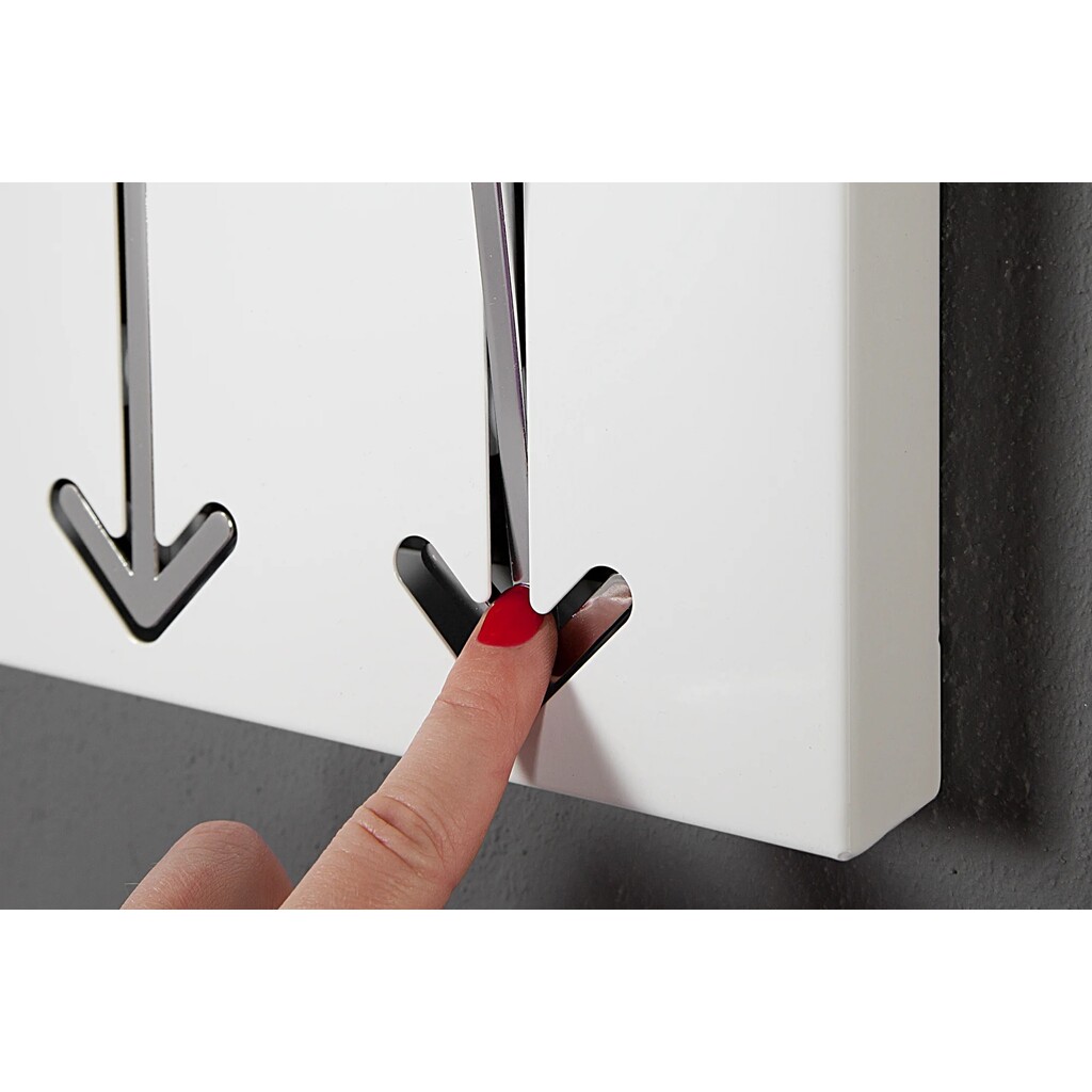 Wandgarderobe Arrow