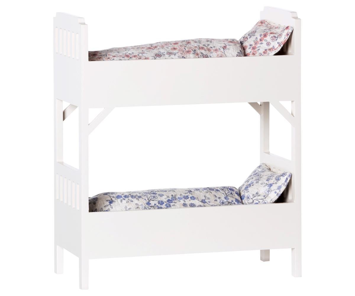 Kleines weisses Miniatur Doppelstockbett