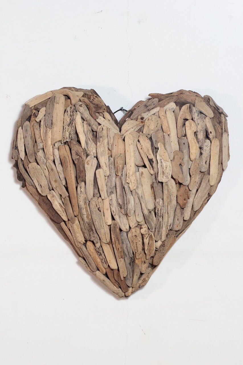 Deko Herz Wanddeko aus recyceltem Holz