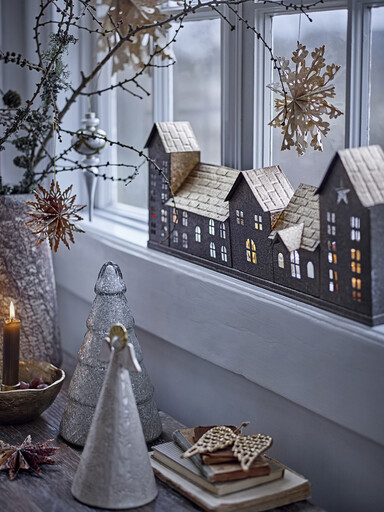 Impressionen zu Bloomingville Noeli Teelichthalter Häuserfront Metall, Bild 1