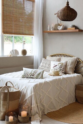 Impressionen zu Chic Antique Aix Bettdecke mit Quasten, weiß, Bild 1