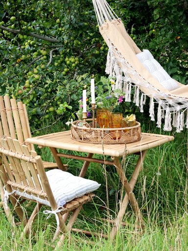 Impressionen zu Chic Antique Lyon Garten Set mit 2 Stühlen und 1 Tisch aus Bambus, Bild 1
