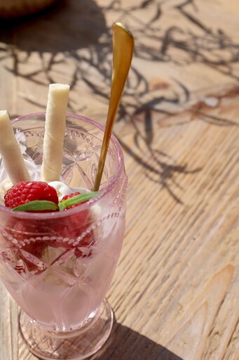 Impressionen zu Chic Antique Saint-Émilion hohes Glas mit Muster, Bild 6