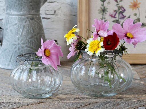 Impressionen zu Chic Antique Vase aus Glas mit Rillen, Bild 1