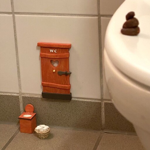 Impressionen zu Det Gamle Apotek Toilettenpapierkorb für Wichtel, Bild 1