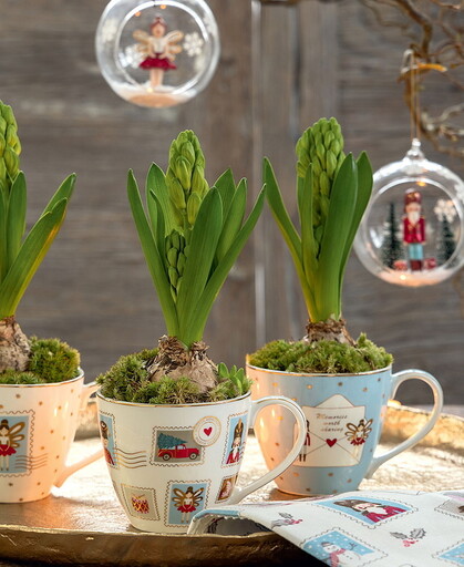 Impressionen zu GreenGate Mug Xmas Letter pale blue, Bild 1