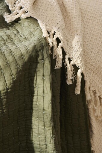 Impressionen zu IB Laursen Baumwoll-Quilt mit Kreuzstichen, Bild 4