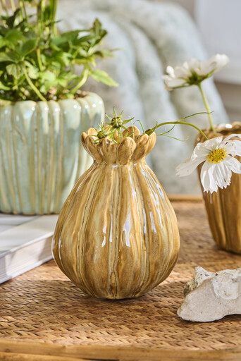 Impressionen zu IB Laursen Blumenvase mit unregelmäßigen Rillen clay, Bild 2