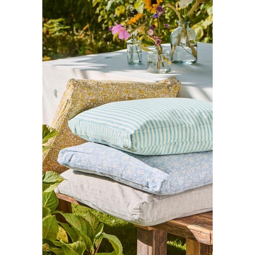 Impressionen zu IB Laursen Boxkissenbezug Agathe Hellblau mit Blumen, Bild 1