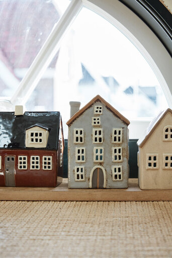 Impressionen zu IB Laursen Haus für Teelicht Nyhavn 1 Dachfenster, braun, Bild 3