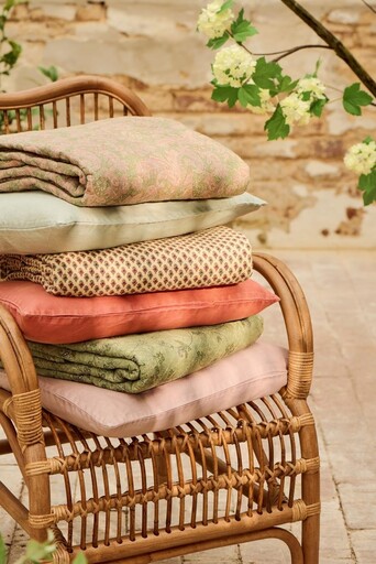 Impressionen zu IB Laursen Quilt Blockmuster Beige – Hygge Tagesdecke, Bild 1
