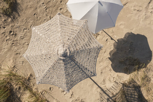 Impressionen zu IB Laursen Sonnenschirm gehäkelt mit Fransen, Bild 2
