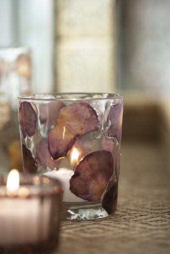 Impressionen zu IB Laursen Teelichtglas mit Rosenblättern, Bild 3