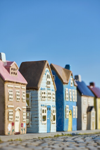 Impressionen zu IB Laursen Teelichthaus Nyhavn Blumen und rosa Dach, Bild 3