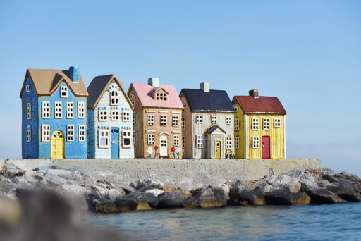 Impressionen zu IB Laursen Teelichthaus Nyhavn Blumen und rosa Dach, Bild 4