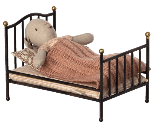 Impressionen zu Maileg Vintage Bett Maus, Bild 2