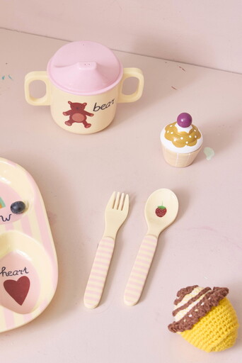 Impressionen zu RICE Kinderbesteck Set aus Melamin ABC, Bild 4