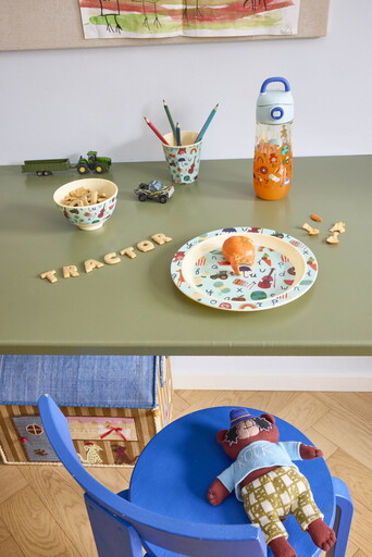 Impressionen zu RICE Melamin Kinderteller - Bunter ABC Print, Bild 1