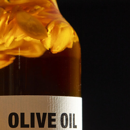 Impressionen zu Nicolas Vahe Olivenöl mit Knoblauch, Bild 2